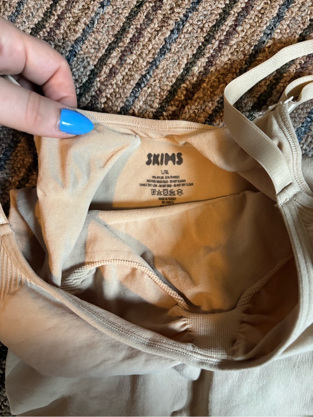 Skims shapewear set of 3 - Picture 2 of 5